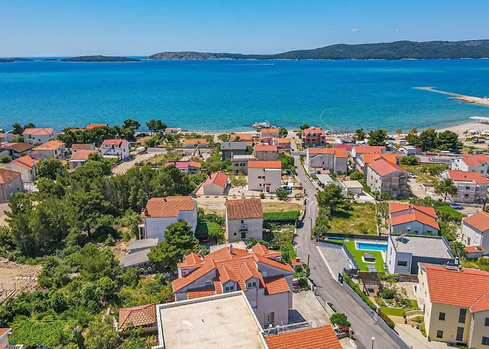 Cozy In With Wifi Brodarica (Sibenik-Knin)